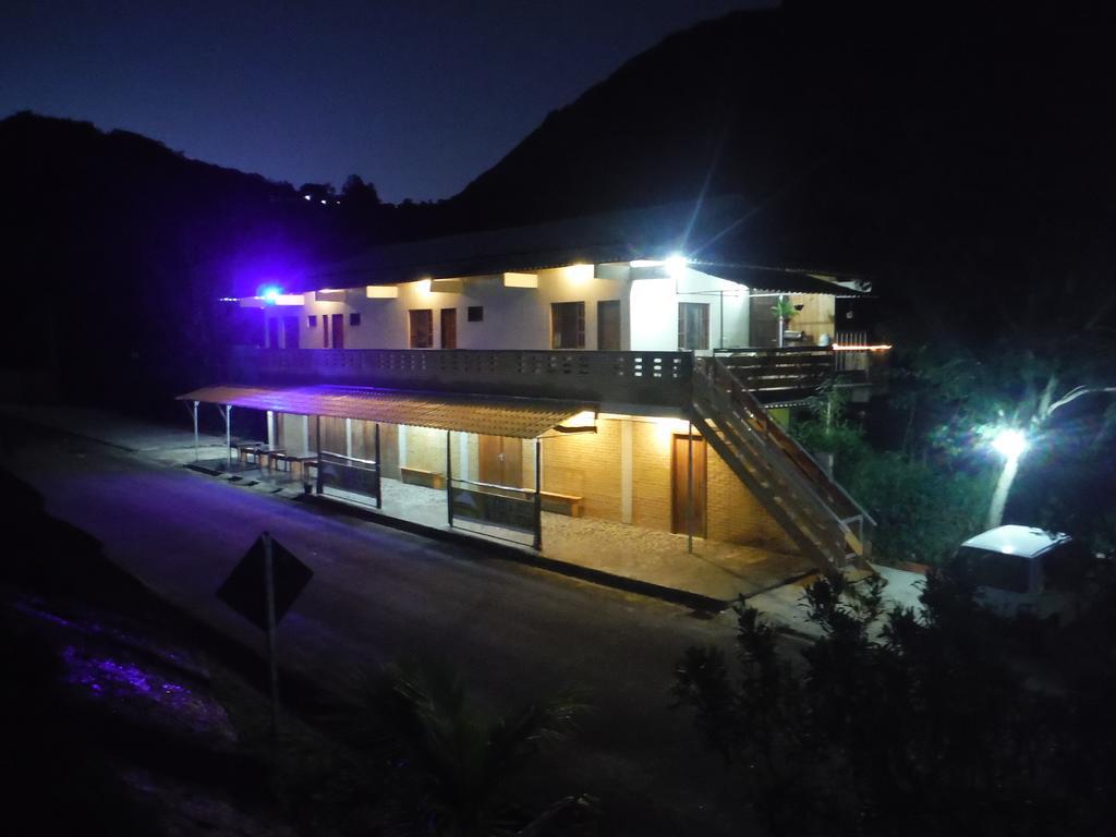Hotel Residencia Pedra Do Elefante Guarapari Exterior foto